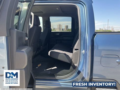 Used 2025 Chevrolet Silverado 2500 Custom w/ Custom Value Package image 9