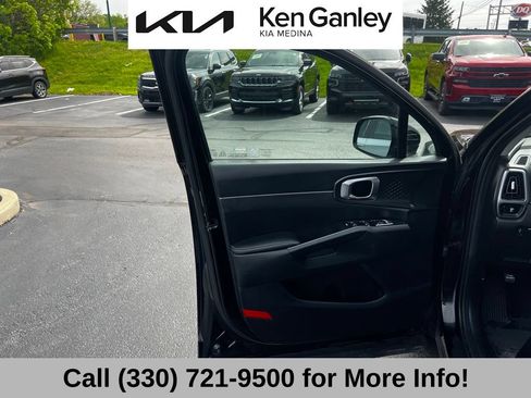 Certified 2023 Kia Sorento S FWD image 27