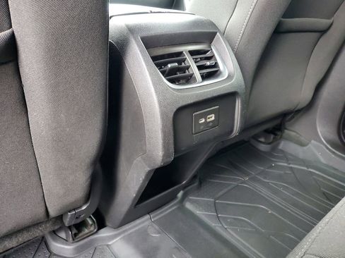 Used 2020 Chevrolet Blazer LT image 28