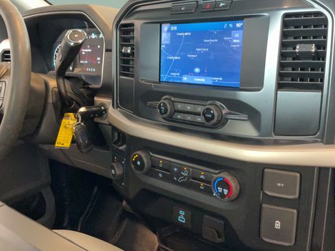 Used 2022 Ford F150 XL w/ Equipment Group 101A High AWD/4WD image 34