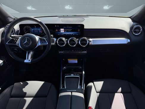 New 2026 Mercedes-Benz GLB 250 image 12