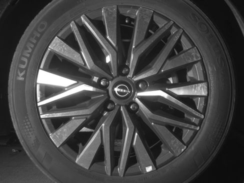 Used 2025 Nissan Altima 2.5 SV image 13