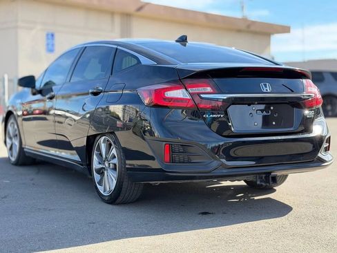 Used 2018 Honda Clarity Touring image 13