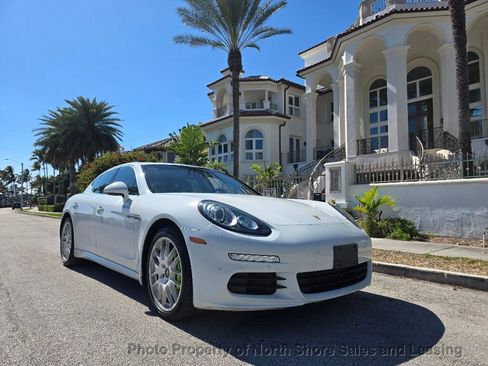 Used 2015 Porsche Panamera S image 6