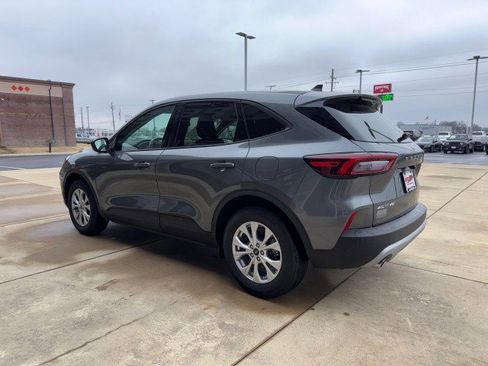 Used 2025 Ford Escape Active image 6