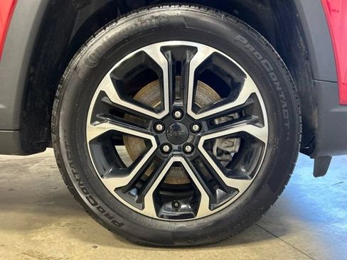 Used 2024 Jeep Compass Limited AWD/4WD image 11