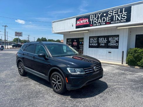 Used 2021 Volkswagen Tiguan SE AWD/4WD image 4