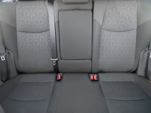 Certified 2022 Toyota RAV4 XLE w/ Convenience Package AWD/4WD image 13