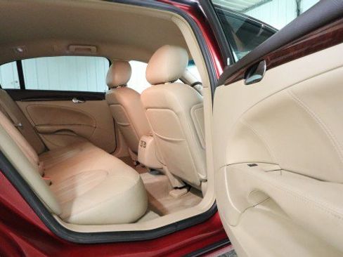 Used 2009 Buick Lucerne CX image 11
