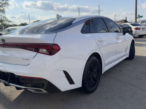 Used 2021 Kia K5 LXS image 8