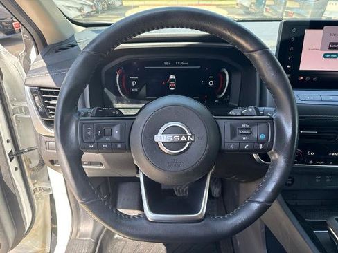 Certified 2024 Nissan Rogue SL AWD/4WD image 13