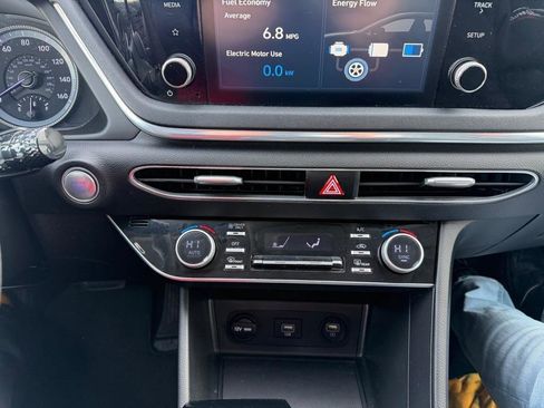 Used 2020 Hyundai Sonata Blue image 35
