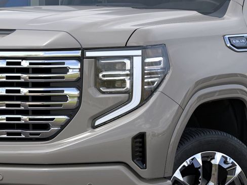New 2026 GMC Sierra 1500 Denali w/ Denali Reserve Package AWD/4WD image 35