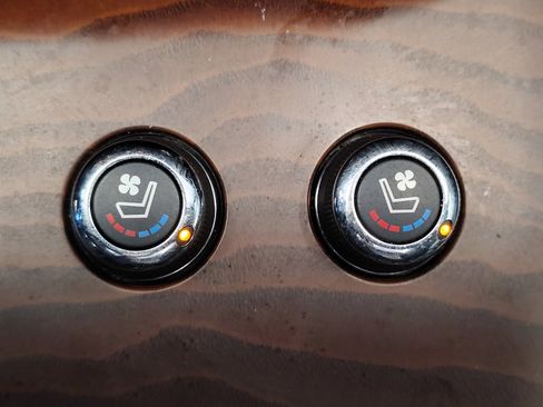 Used 2017 Nissan Pathfinder Platinum FWD image 26