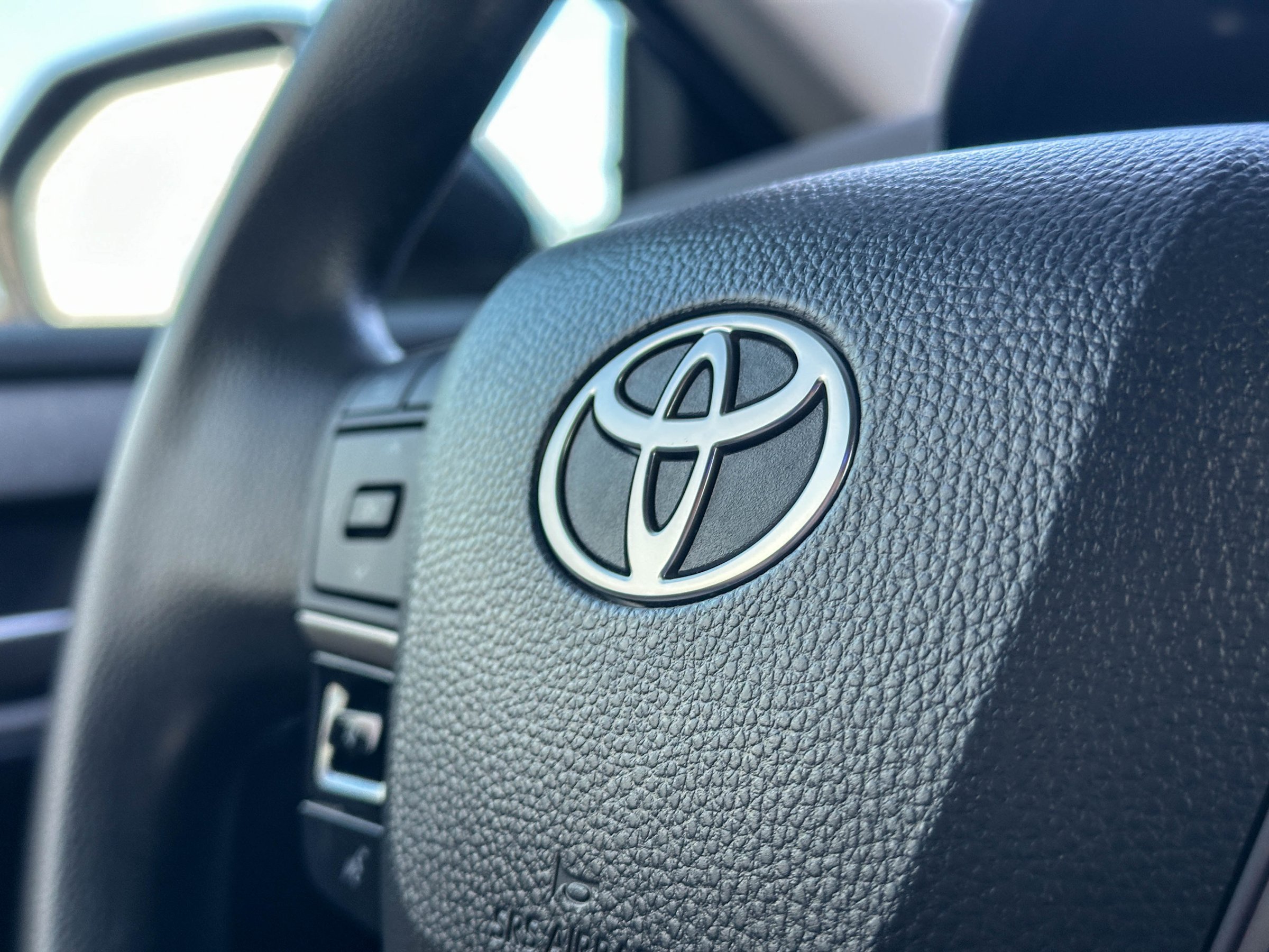 Used 2026 Toyota Camry LE w/ Convenience Package FWD image 28