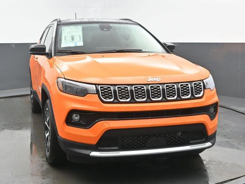 New 2026 Jeep Compass Limited image 8