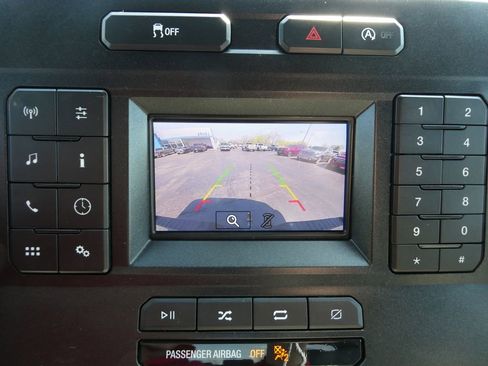 Used 2018 Ford F150 XLT w/ Trailer Tow Package image 28