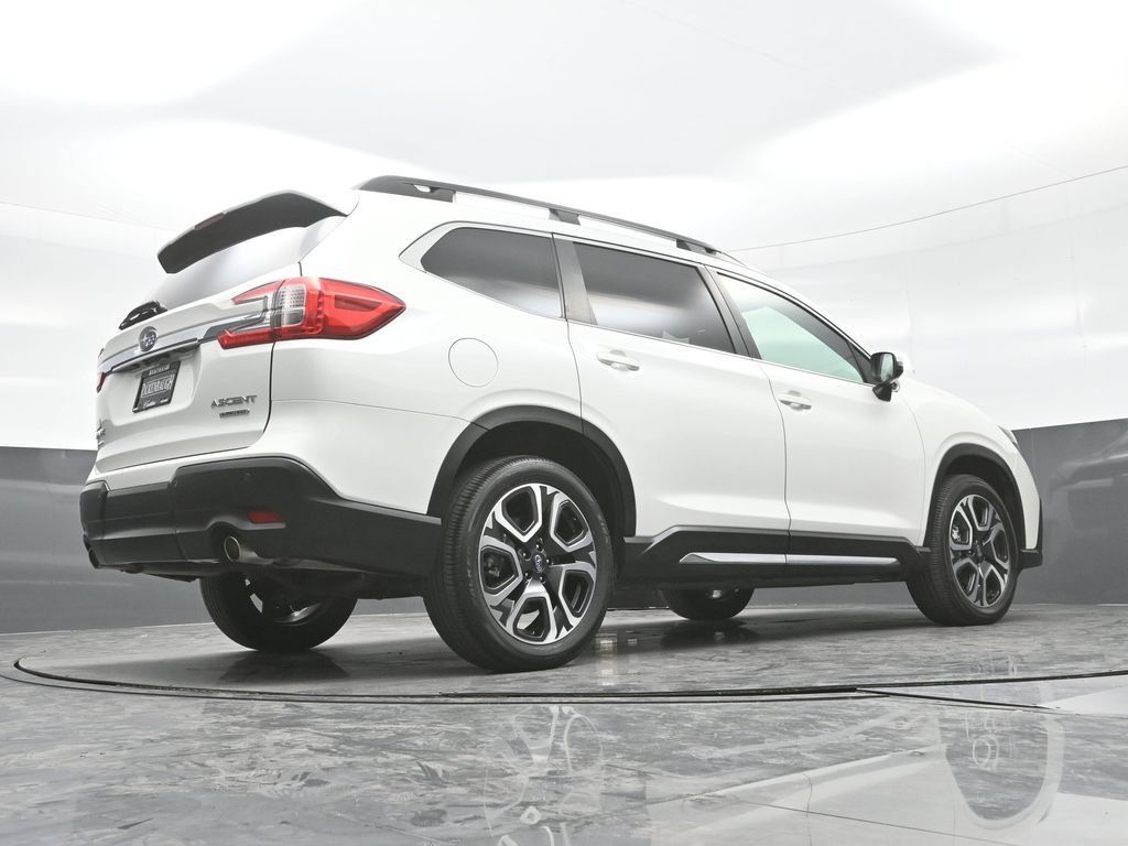 Used 2023 Subaru Ascent Limited AWD/4WD image 29