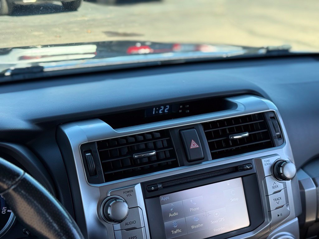 Used 2016 Toyota 4Runner SR5 AWD/4WD image 20