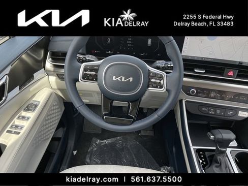 New 2026 Kia Carnival SX FWD image 12