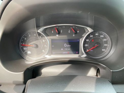 Used 2022 GMC Terrain SLT image 16