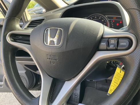 Used 2010 Honda Civic LX image 26