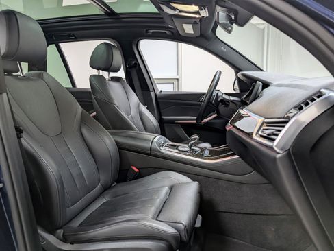 Used 2019 BMW X5 xDrive40i w/ Premium Package AWD/4WD image 27
