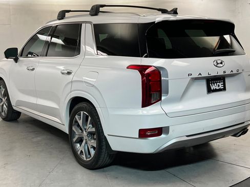 Used 2021 Hyundai Palisade Limited w/ Cargo Package AWD/4WD image 3