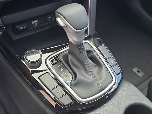 New 2026 Kia Seltos S FWD image 26