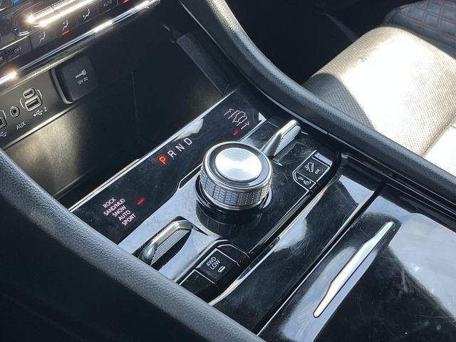 Used 2023 Jeep Grand Cherokee Summit AWD/4WD image 40