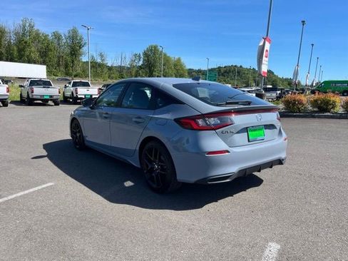 Used 2024 Honda Civic Sport image 8