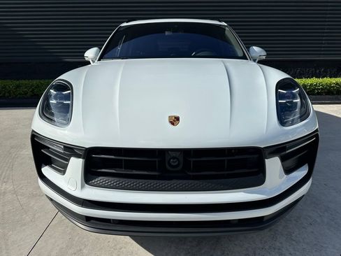 Used 2023 Porsche Macan Turbo AWD/4WD image 8