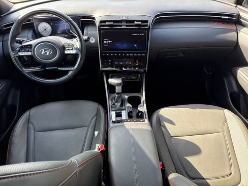 Used 2023 Hyundai Santa Cruz Limited AWD/4WD image 12