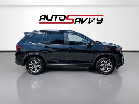 Used 2023 Honda Passport TrailSport image 8