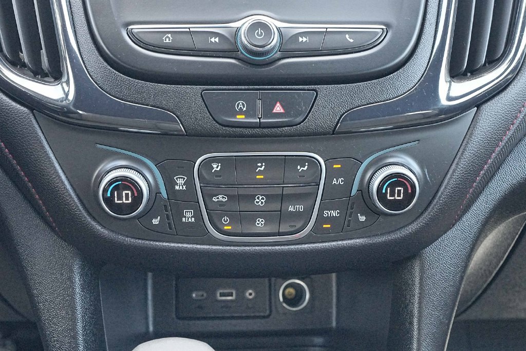 Used 2024 Chevrolet Equinox RS w/ LPO, Floor Liner Package AWD/4WD image 33
