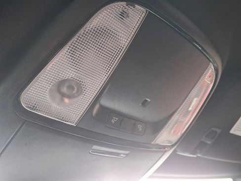 Used 2022 Dodge Durango SXT w/ Blacktop Package image 32