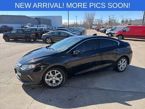 Used 2018 Chevrolet Volt Premier FWD image 1