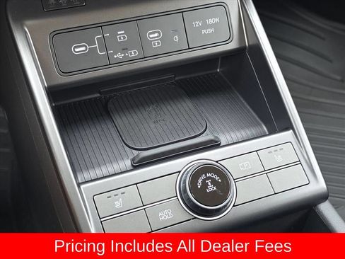 Certified 2025 Hyundai Kona SEL AWD/4WD image 19