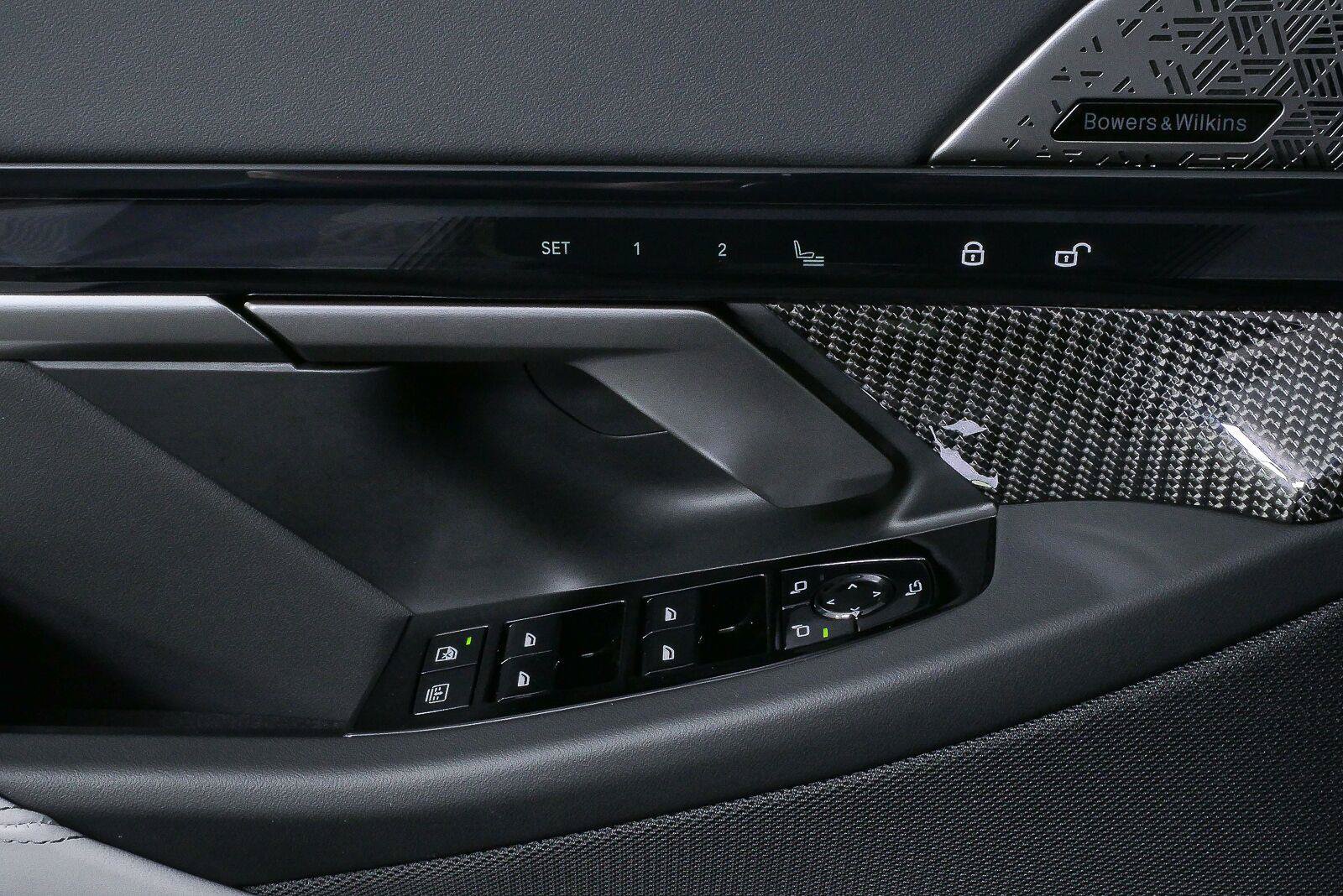 Used 2026 BMW M5 w/ Carbon Package AWD/4WD image 6