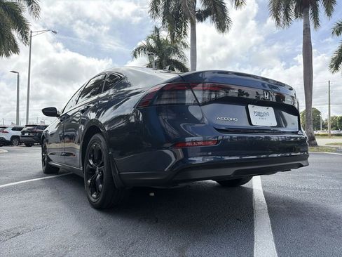 Used 2025 Honda Accord SE image 18