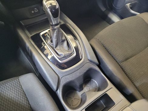 Used 2021 Nissan Rogue Sport S AWD/4WD image 26
