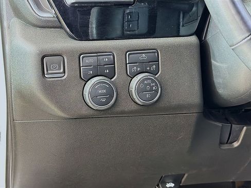 Used 2023 Chevrolet Silverado 1500 RST AWD/4WD image 26