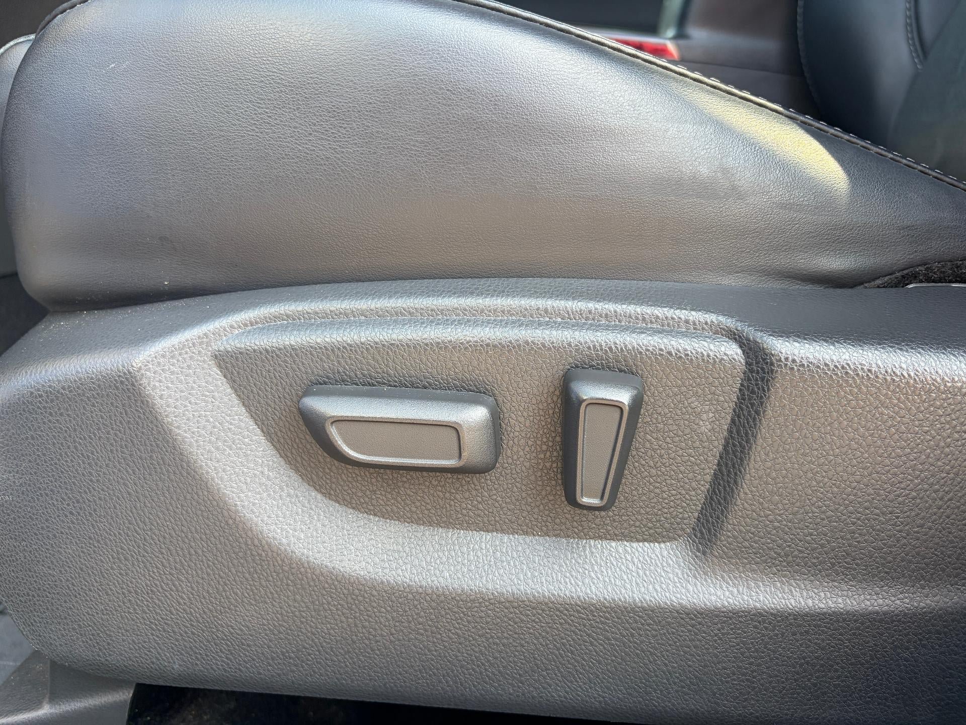 Used 2025 Mitsubishi Eclipse Cross SE AWD/4WD image 15
