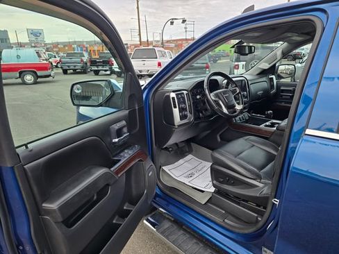 Used 2018 GMC Sierra 1500 SLT w/ SLT Premium Package AWD/4WD image 19