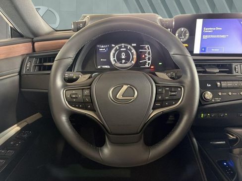 Certified 2025 Lexus ES 350 w/ Premium Package FWD image 13