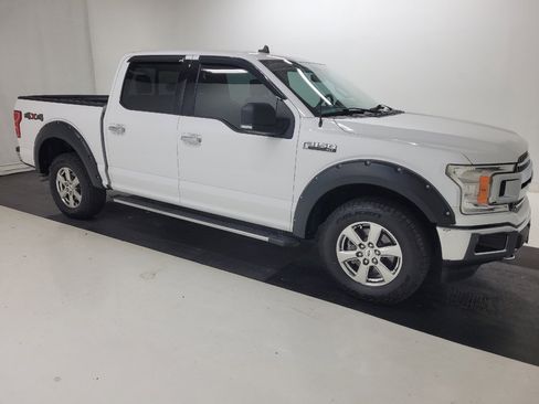 Used 2019 Ford F150 XLT w/ Equipment Group 302A Luxury AWD/4WD image 11