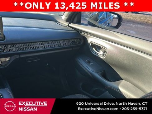 Used 2024 Honda HR-V Sport image 22