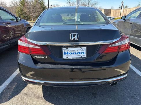 Used 2016 Honda Accord LX image 8