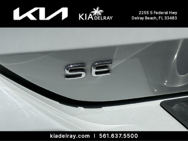 Used 2025 Volkswagen Tiguan SE FWD image 10