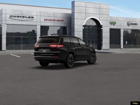 New 2026 Jeep Grand Cherokee L 4WD image 7